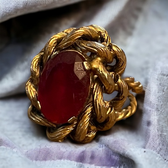 Vintage | Jewelry | Vintage Ruby Chain Ring | Poshmark